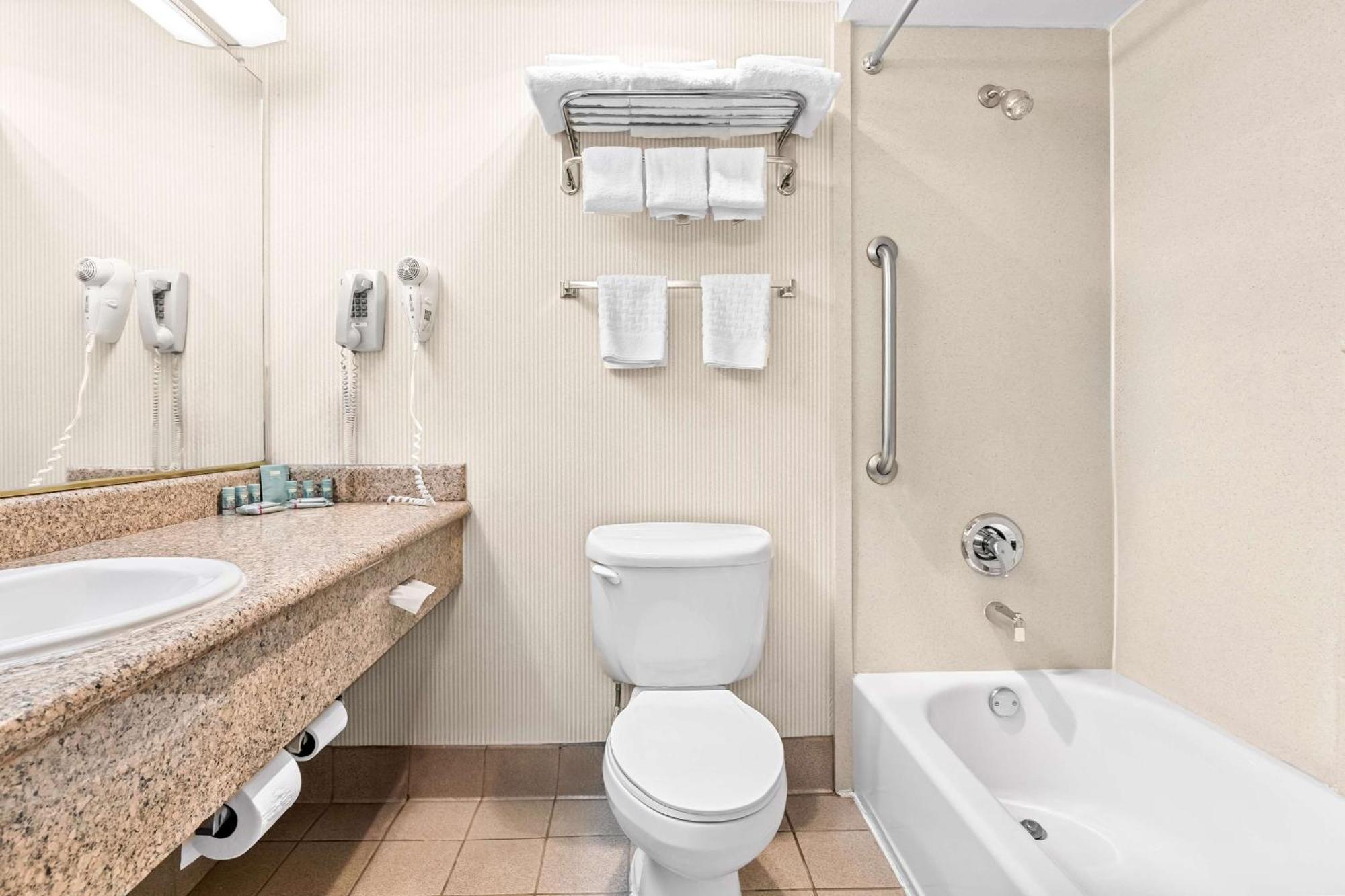 Surestay Hotel By Best Western Castro Valley Εξωτερικό φωτογραφία