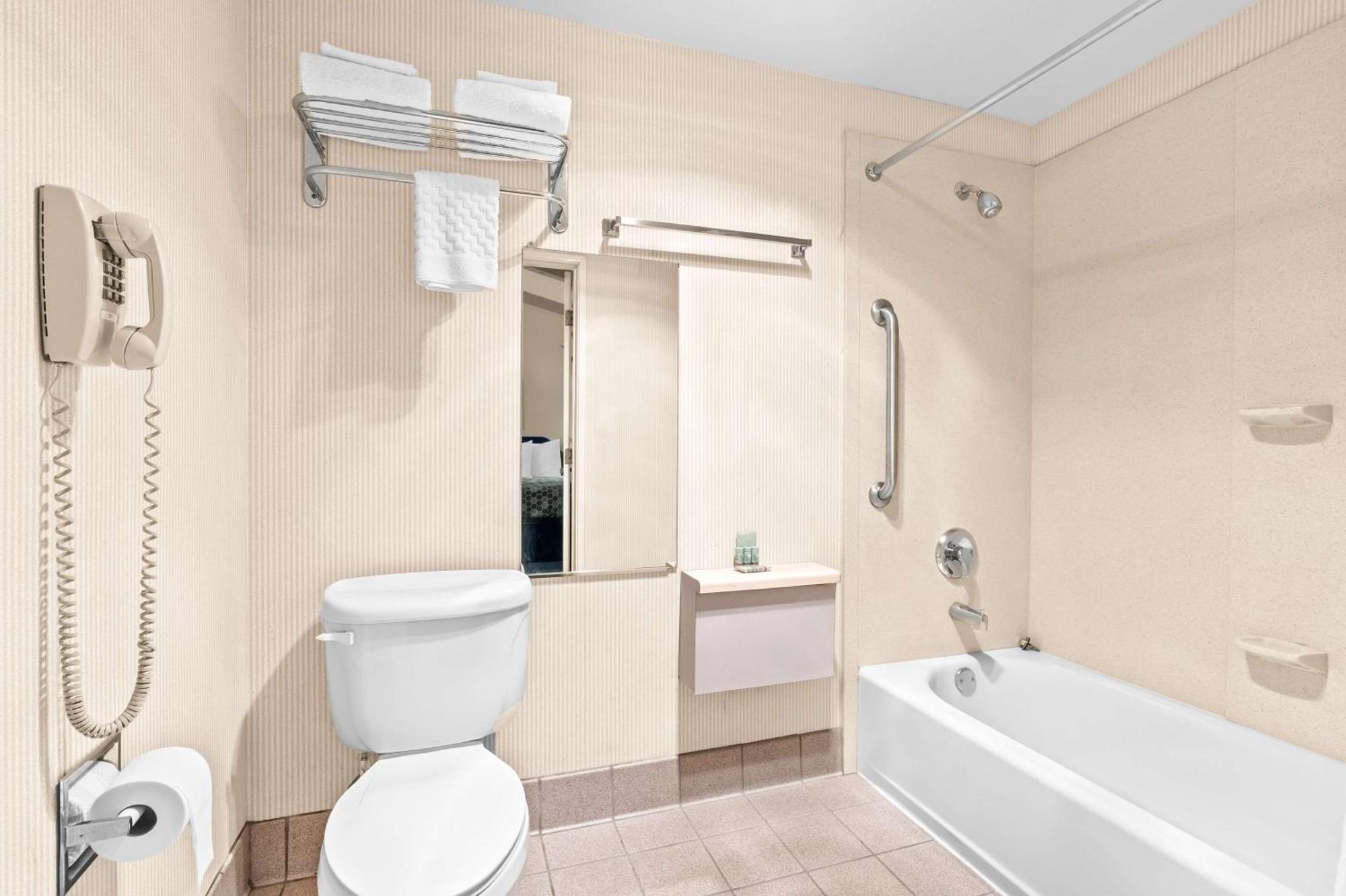 Surestay Hotel By Best Western Castro Valley Εξωτερικό φωτογραφία