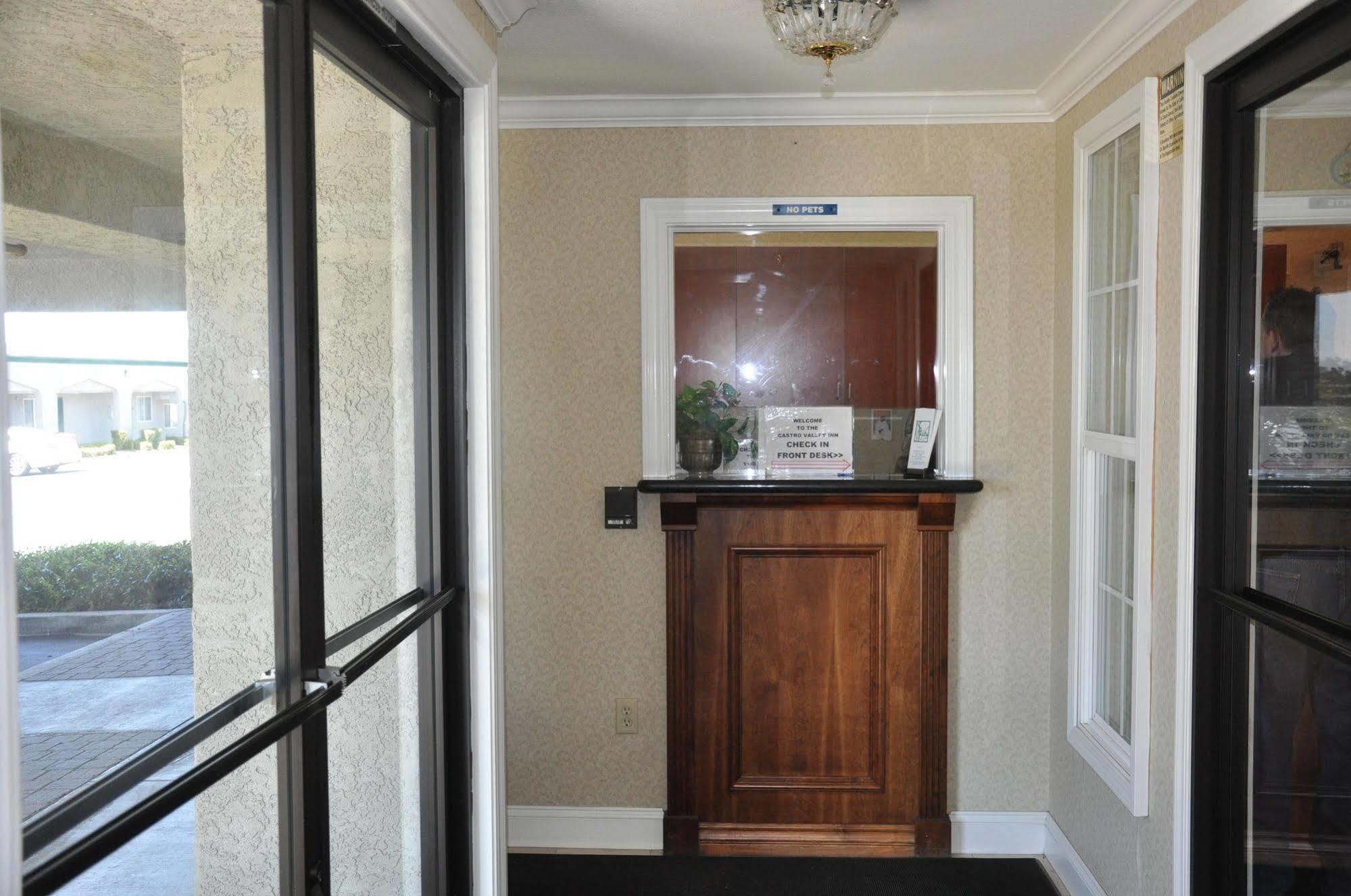 Surestay Hotel By Best Western Castro Valley Εξωτερικό φωτογραφία